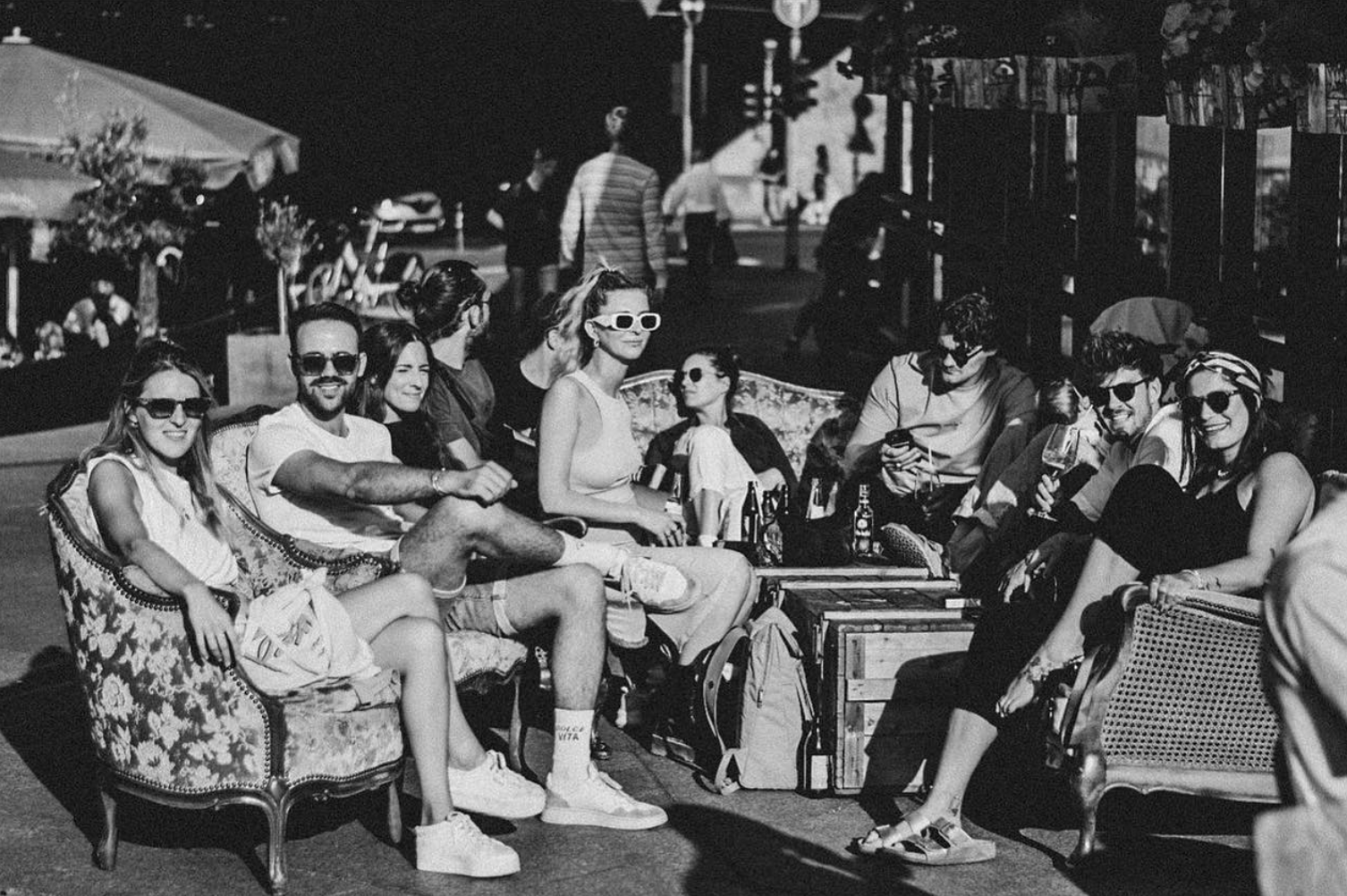 Kunstbar Köln Crowd